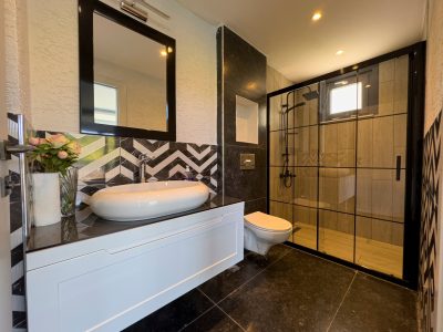 10-Ozel-Tasarim-Banyolu-Satilik-Villa